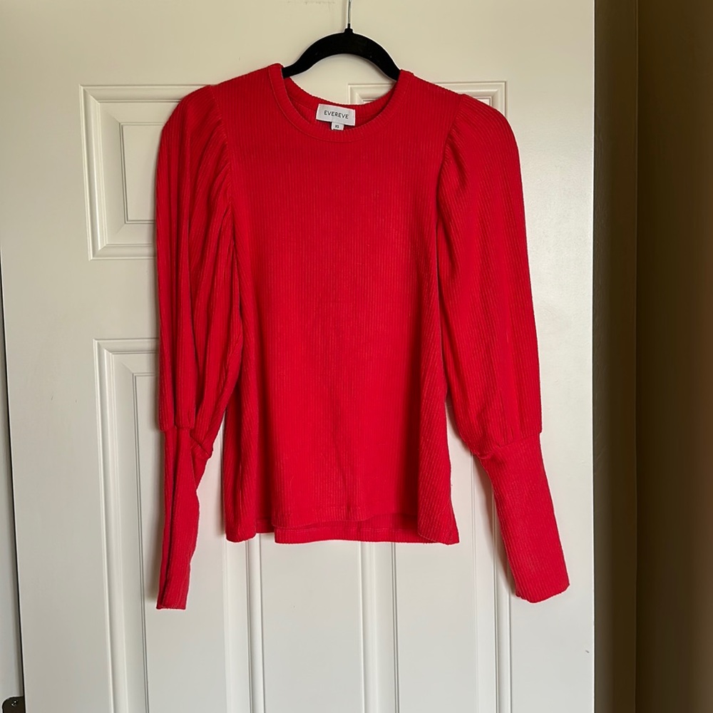 Evereve red puff sleeve top. Size XS